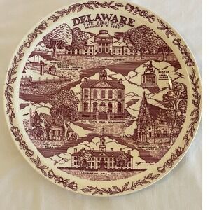 Vernon Kilns Delaware The First State Souvenir Plate Maroon Transferware 10.5"